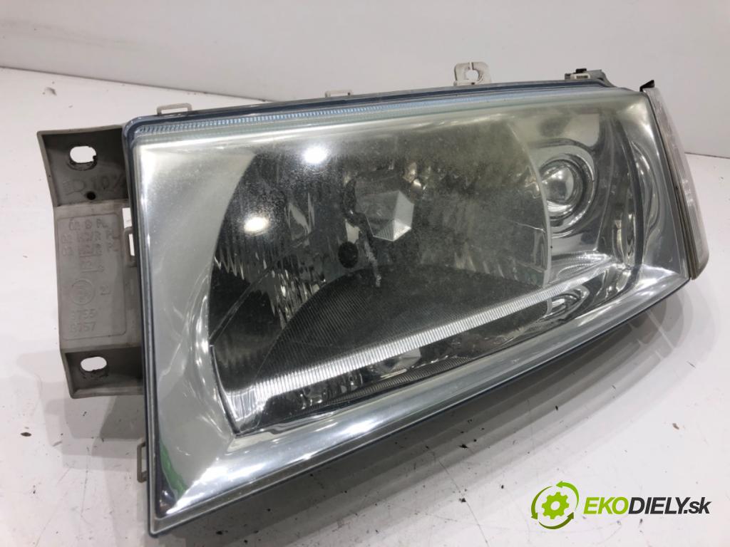 SKODA OCTAVIA I liftback 2010 75 kW 1.6 1595 světlomet levý přední část 1U1941015K
