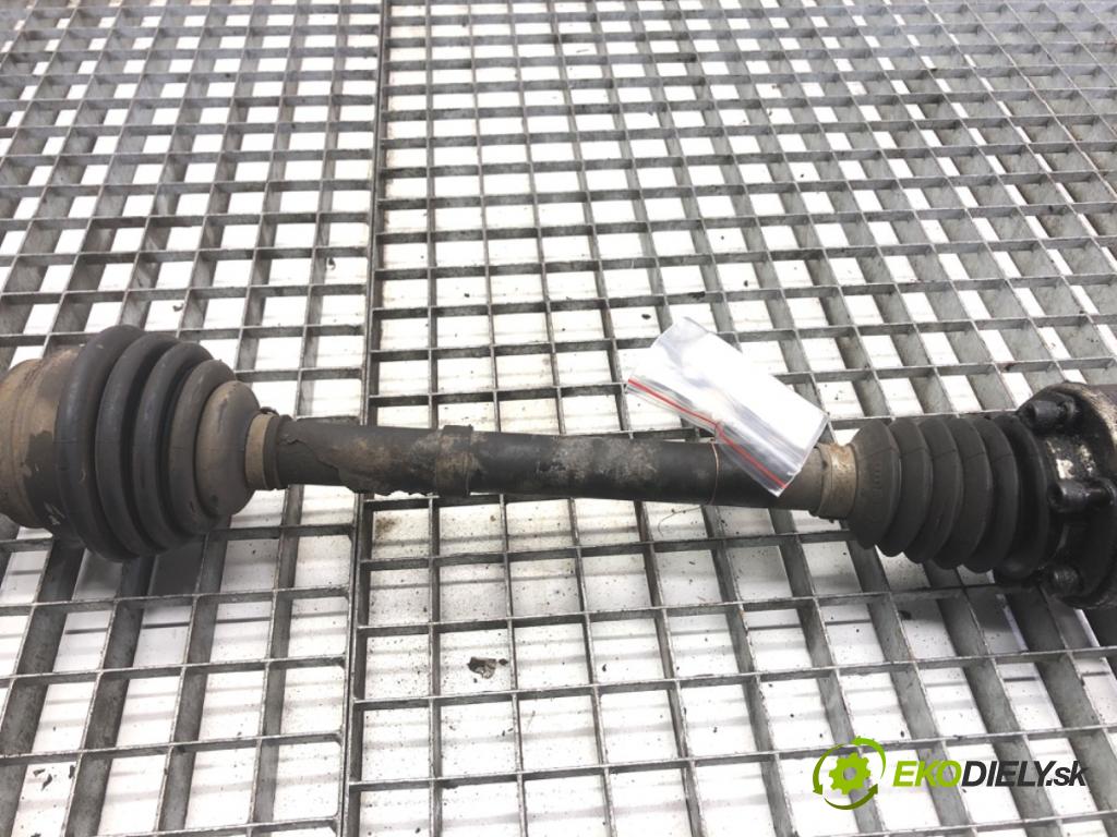 SKODA OCTAVIA I liftback 2010 75 kW 1.6 1595 poloos levý přední část