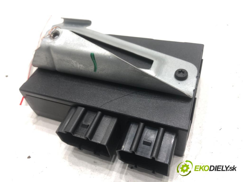 SKODA OCTAVIA I liftback 2010 75 kW 1.6 1595 Modul komfortu 1C0959799B (Modul komfortu)