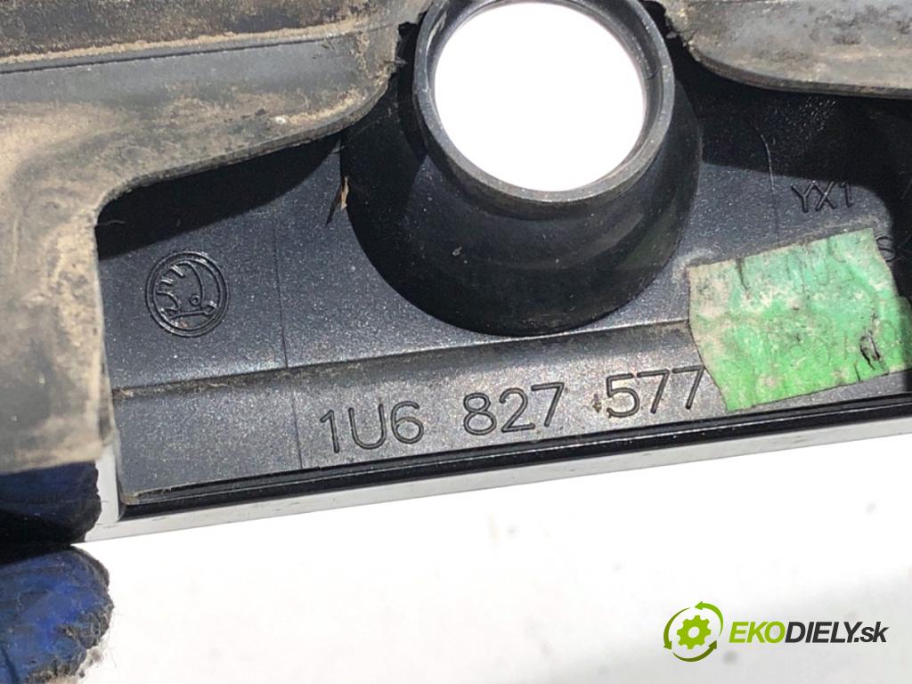 SKODA OCTAVIA I liftback 2010 75 kW 1.6 1595 lišta dveří zadní část 1U6827577