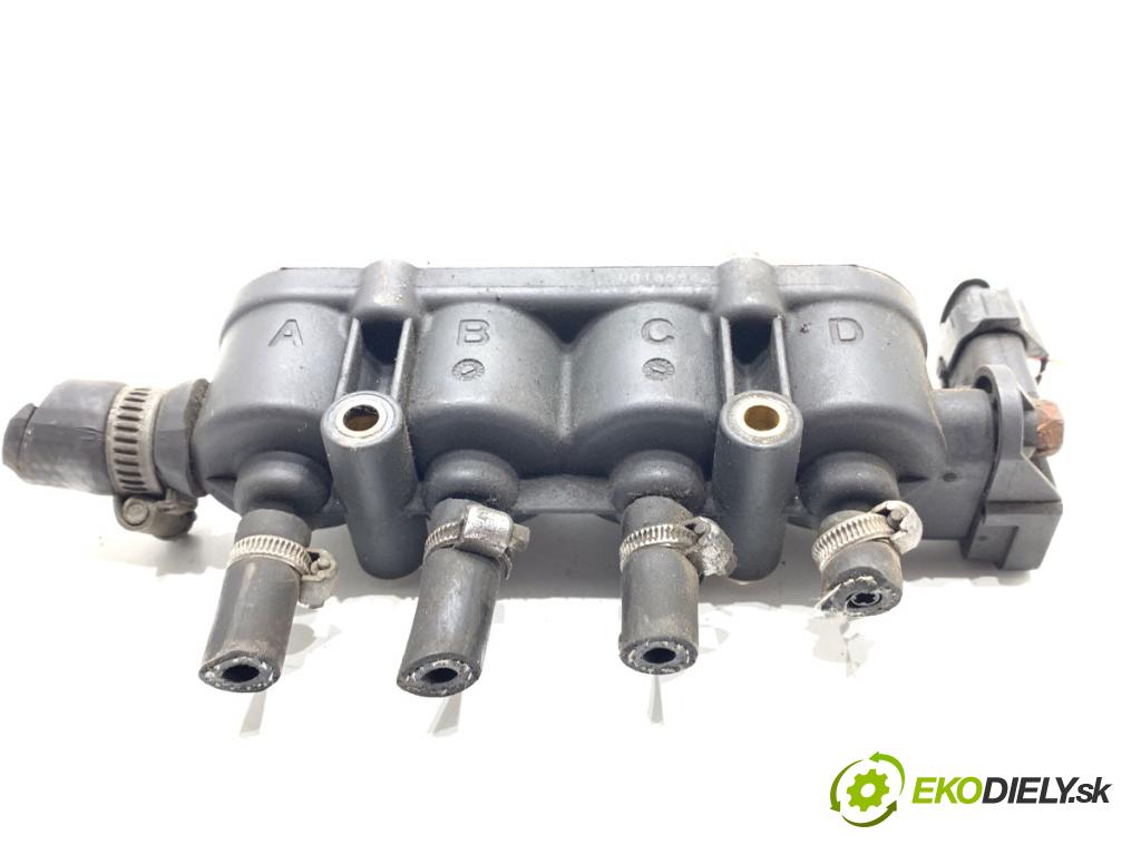 SKODA OCTAVIA I liftback 2010 75 kW 1.6 1595 vstřikovač LPG 0281002456 29899634