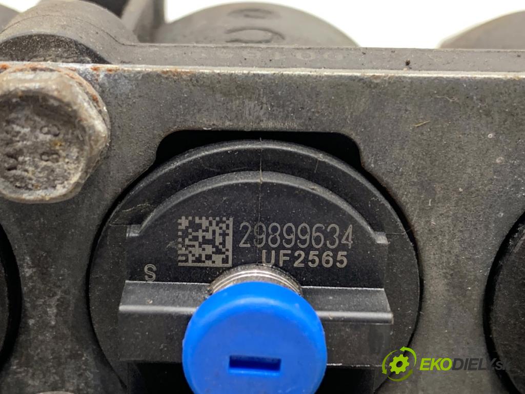 SKODA OCTAVIA I liftback 2010 75 kW 1.6 1595 vstřikovač LPG 0281002456 29899634