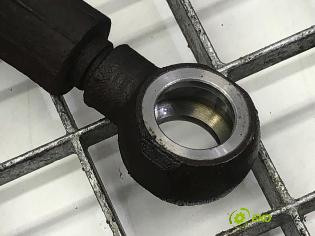 SKODA OCTAVIA I liftback 2010 75 kW 1.6 1595 hadice servočerpadlo  (Trubka servo čerpadla)