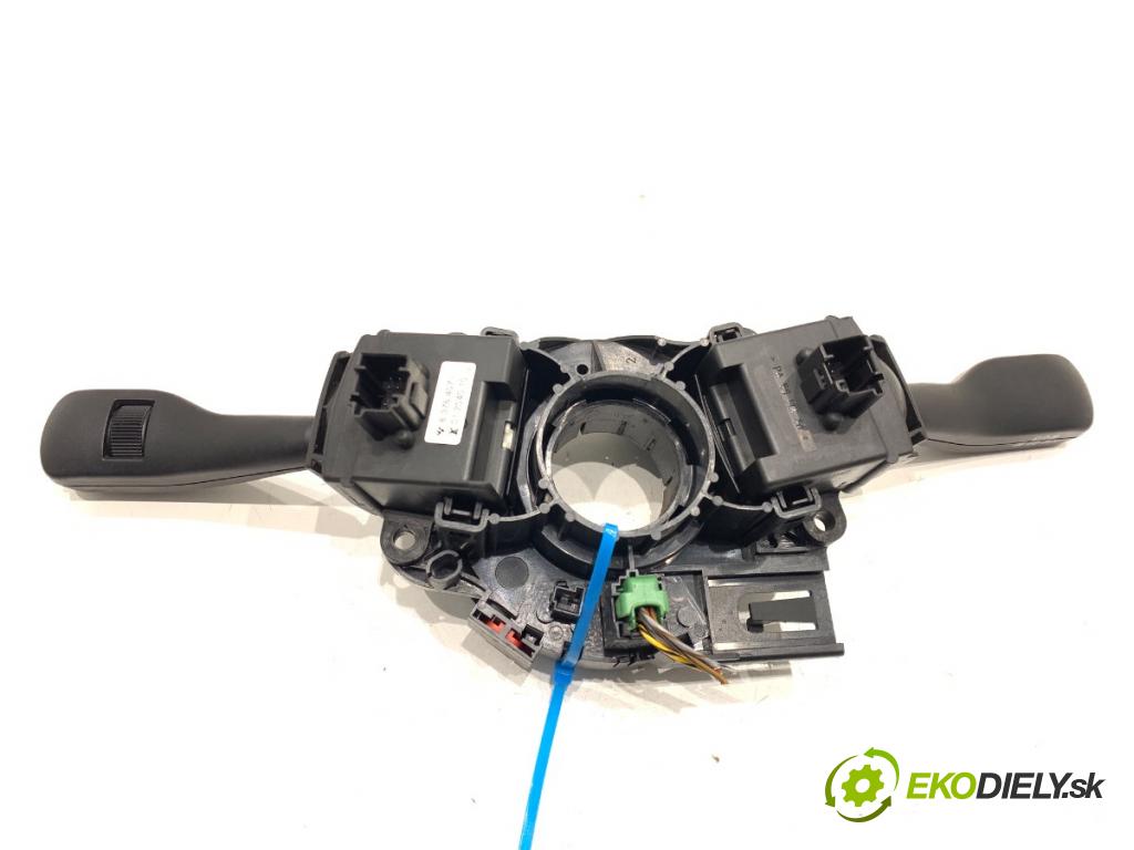 BMW E39 sedan 1999 110 kW 520 i 1990 kroužek slimák airbag 8375407 (Airbag)