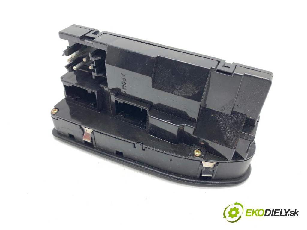 BMW E39 sedan 1999 110 kW 520 i 1990 Prepínač okien 6904306 (Prepínacie páčky pod volantom)