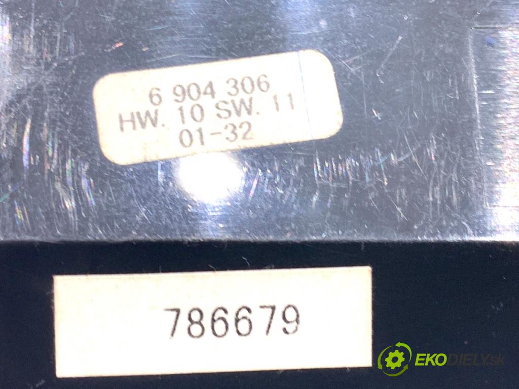 BMW E39 sedan 1999 110 kW 520 i 1990 Prepínač okien 6904306 (Prepínacie páčky pod volantom)