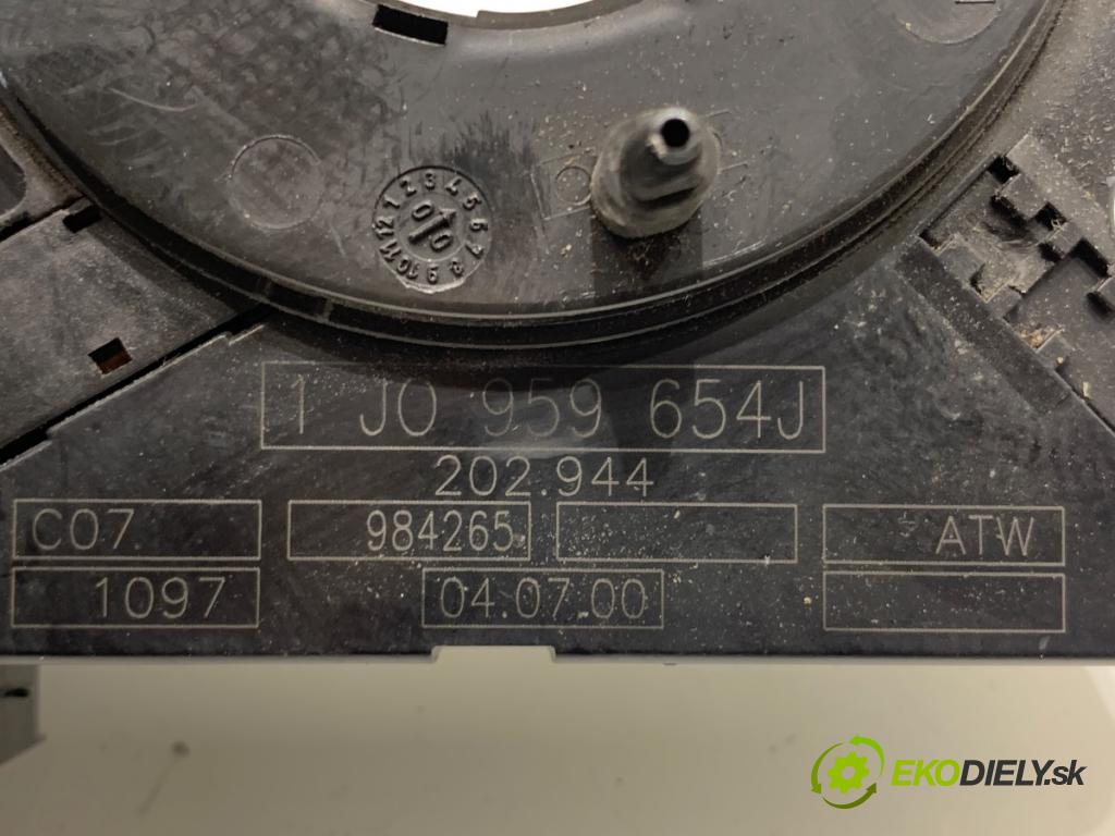 AUDI A6 C5 sedan 2000 132 kW 2.5 TDI quattro 2496 kroužek slimák airbag 1J0959654J (Airbag)