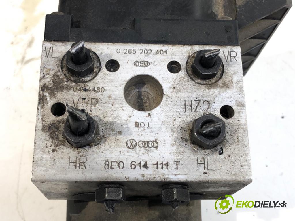 AUDI A6 C5 sedan 2000 132 kW 2.5 TDI quattro 2496 Pumpa ABS 8E0614111T (Pumpa ABS)