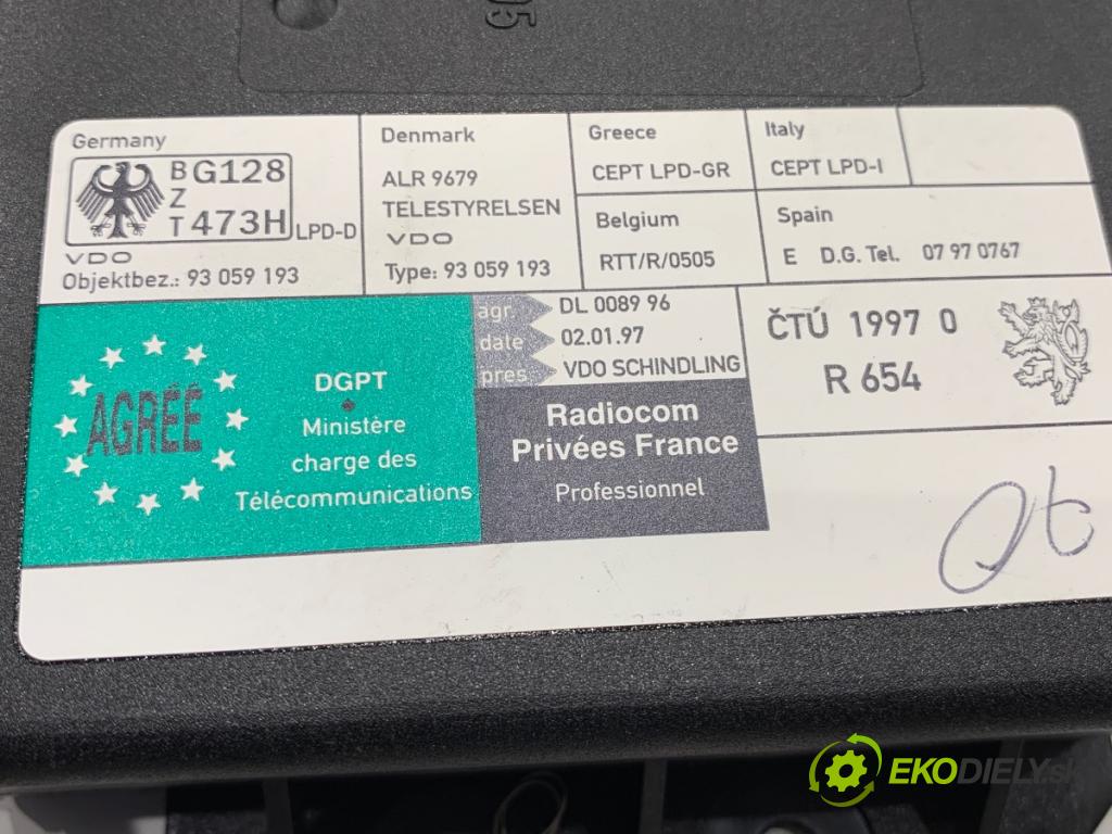 AUDI A6 C5 sedan 2000 132 kW 2.5 TDI quattro 2496 Modul komfortu 4B0962258D (Modul komfortu)