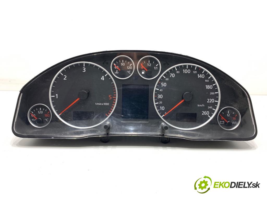 AUDI A6 C5 sedan 2000 132 kW 2.5 TDI quattro 2496 Prístrojovka 110080128/001 (Prístrojová doska)
