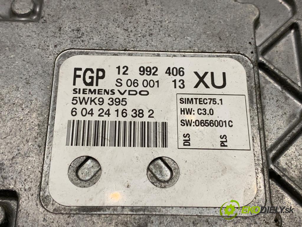 OPEL ZAFIRA B nadwozie wielkoprzestrzenne (MPV) 2006 103 kW 1.8 (M75) 1796 riadiaca jednotka Motor 12992406 (Riadiaca jednotka)