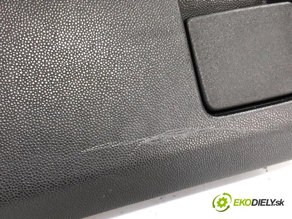 OPEL ZAFIRA B nadwozie wielkoprzestrzenne (MPV) 2006 103 kW 1.8 (M75) 1796 Priehradka, kastlík spolujazdca 13150268 (Priehradka (kastlík))