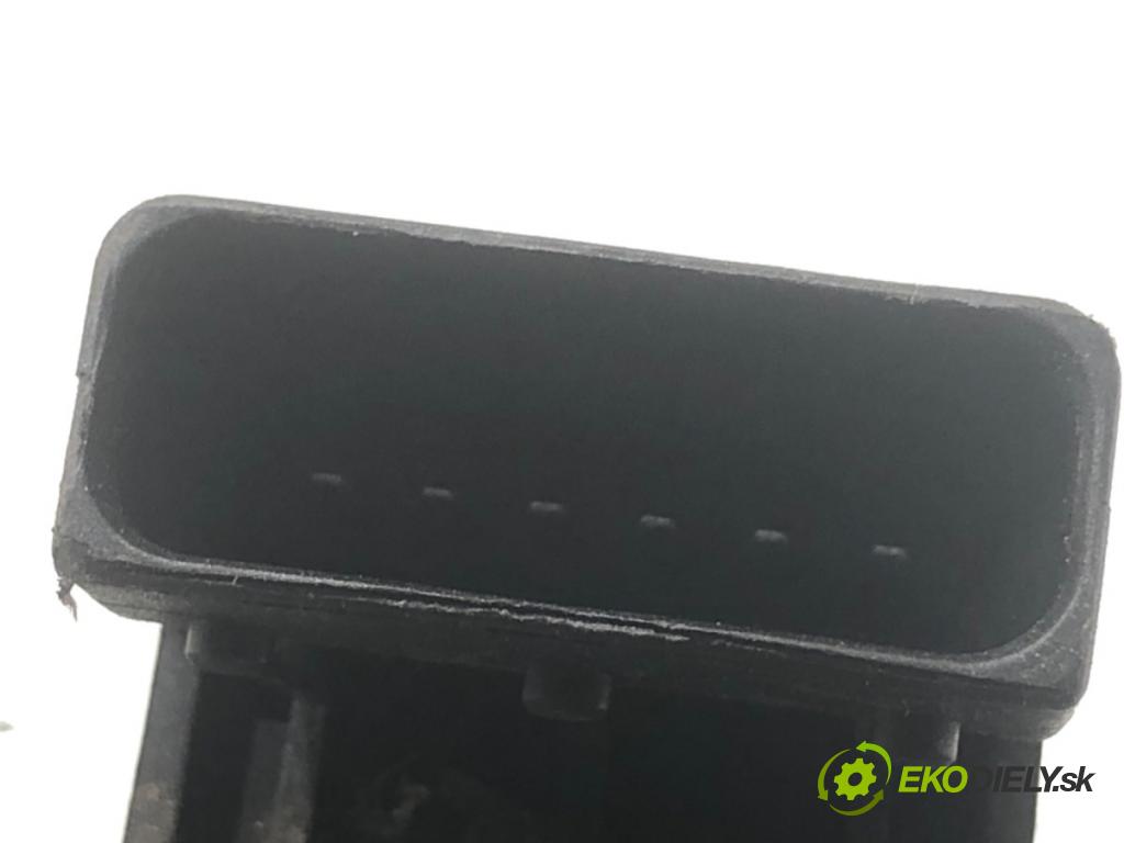 OPEL ZAFIRA B nadwozie wielkoprzestrzenne (MPV) 2006 103 kW 1.8 (M75) 1796 Potenciometer plynu 9202341 (Potenciometer plynového pedálu)