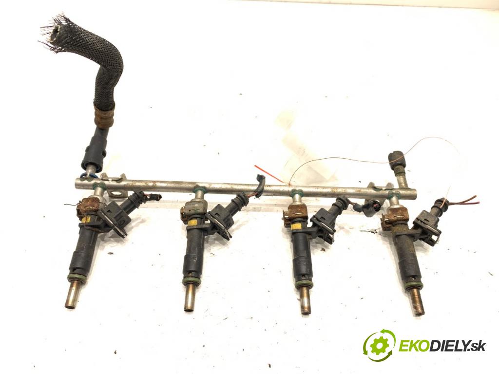 OPEL ZAFIRA B nadwozie wielkoprzestrzenne (MPV) 2006 103 kW 1.8 (M75) 1796 Lišta vstrekovacia 55353806 (Vstrekovacia lišta)