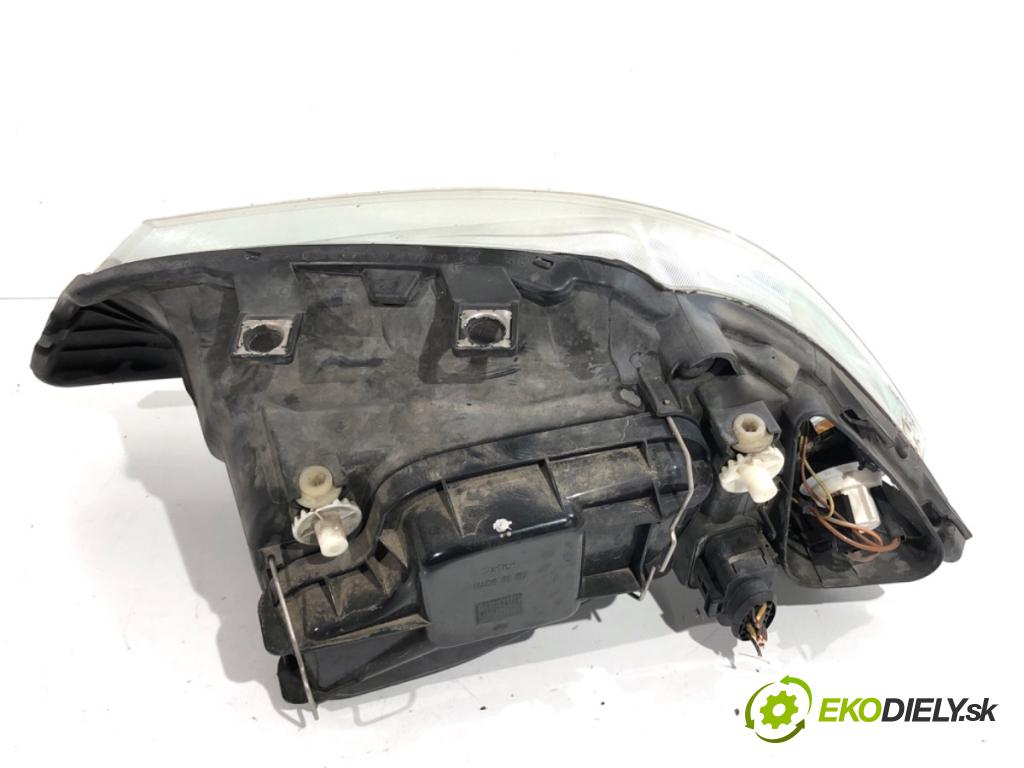 SEAT IBIZA III liftback 2005 55 kW 1.4 16V 1390 světlomet pravý přední část 6L1941006A