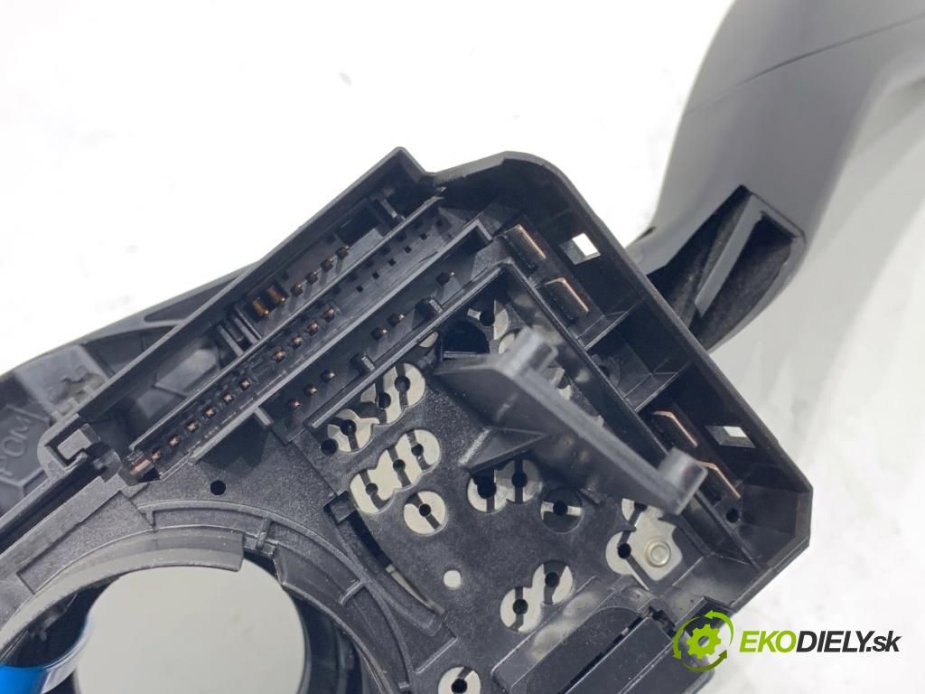 SEAT IBIZA III liftback 2005 55 kW 1.4 16V 1390 Prepínač kombinovaný 6Q0953503AD (Prepínacie páčky pod volantom)