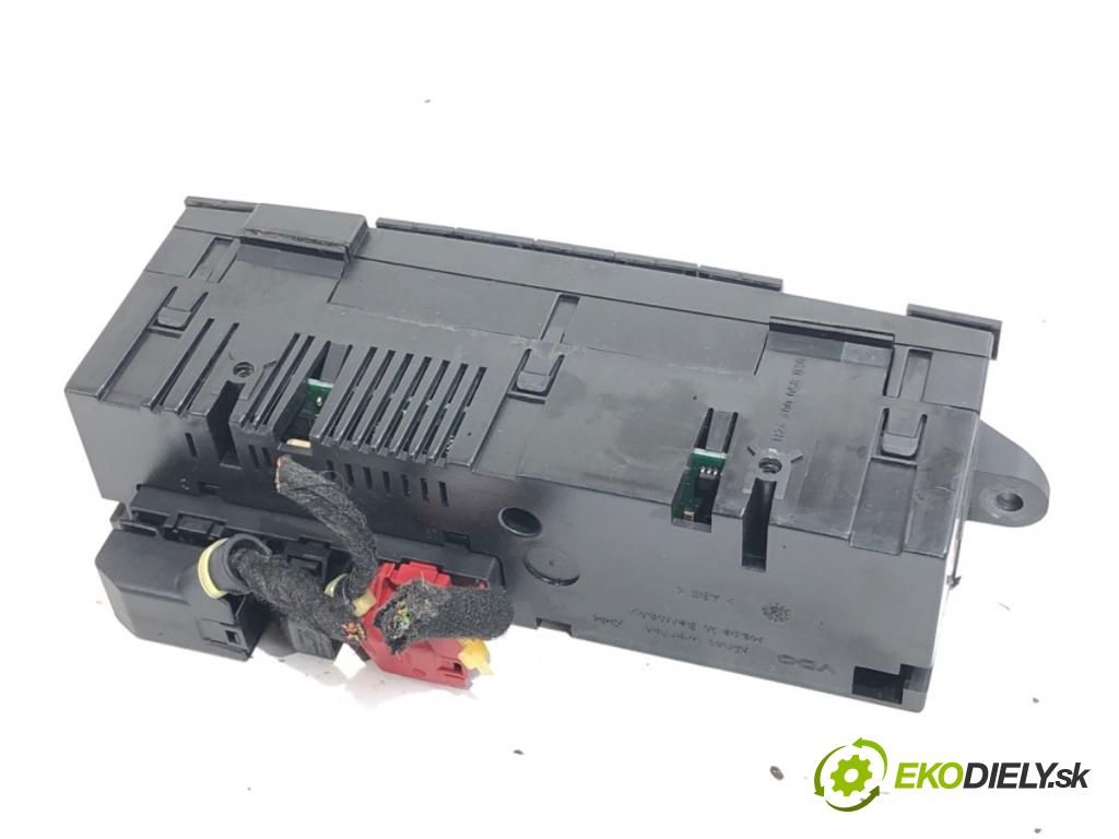 SEAT IBIZA III liftback 2005 55 kW 1.4 16V 1390 Panel ovládania kúrenia 6L0820043B (Prepínacie páčky pod volantom)