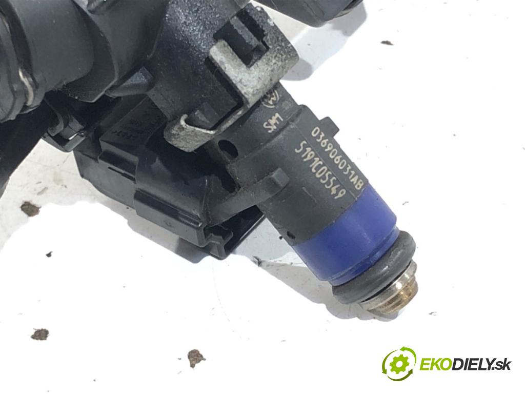 SEAT IBIZA III liftback 2005 55 kW 1.4 16V 1390 Lišta vstrekovacia 036133319BH (Vstrekovacia lišta)