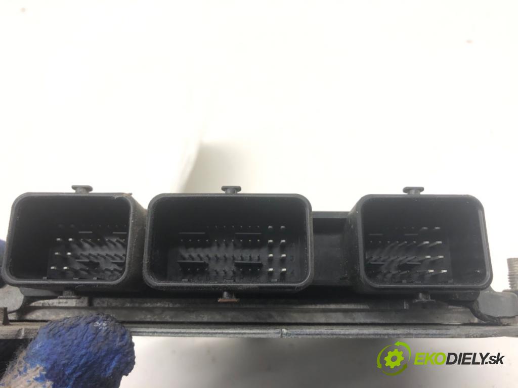 NISSAN QASHQAI J10 SUV 2013 86 kW 1.6 1598 riadiaca jednotka Motor MEC940-200 (Riadiaca jednotka)