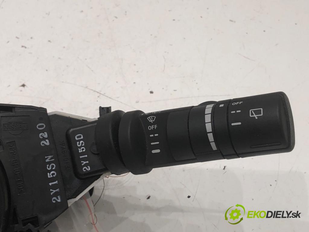 NISSAN QASHQAI J10 SUV 2013 86 kW 1.6 1598 přepínač kombinovaný 47945JD00A (Páčky pod volantem)