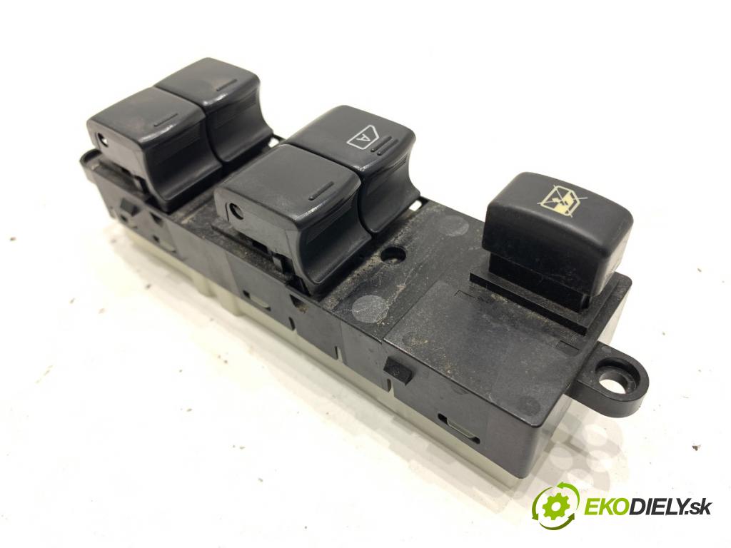 NISSAN QASHQAI J10 SUV 2013 86 kW 1.6 1598 Prepínač okien 25401BB65B (Prepínacie páčky pod volantom)