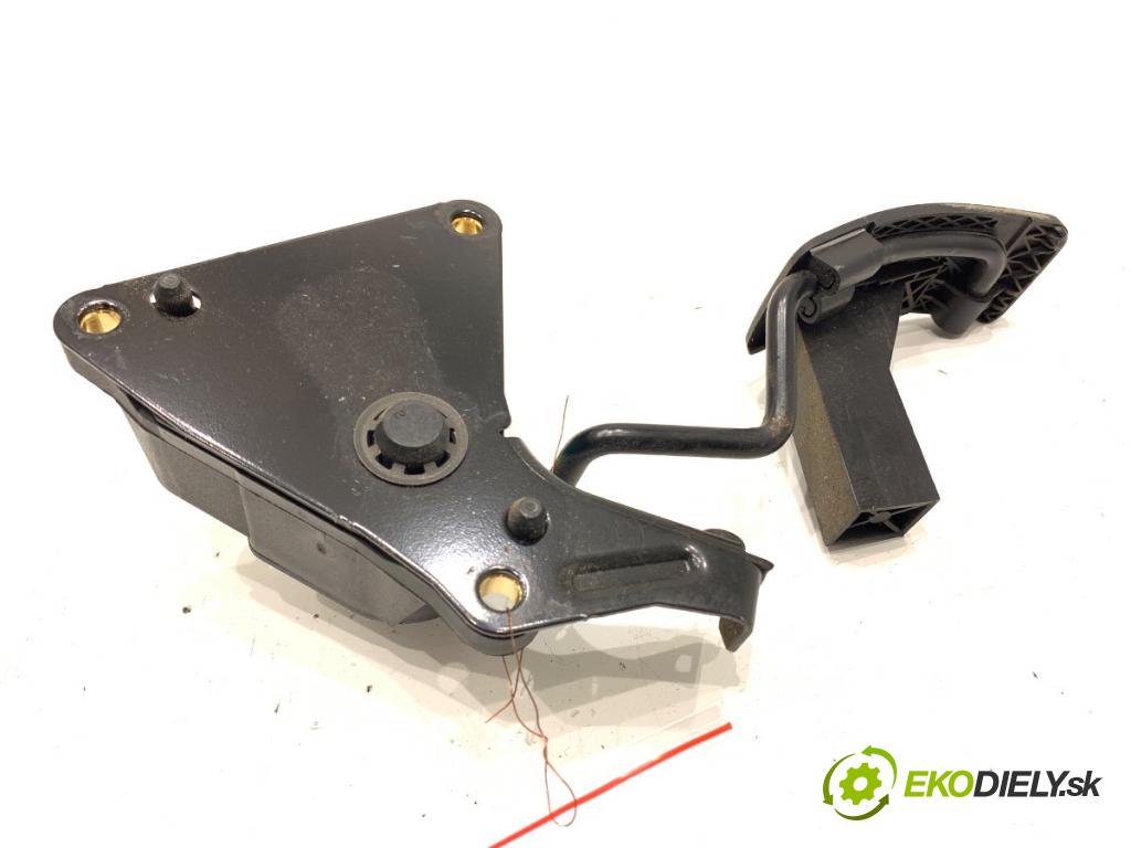 NISSAN QASHQAI J10 SUV 2013 86 kW 1.6 1598 Potenciometer plynu (Potenciometer plynového pedálu)