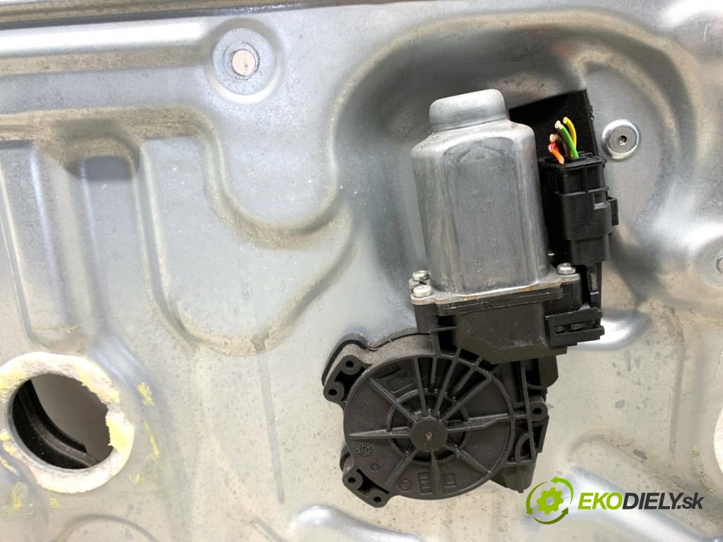 NISSAN QASHQAI J10 SUV 2013 86 kW 1.6 1598 mechanismus okna levý přední část