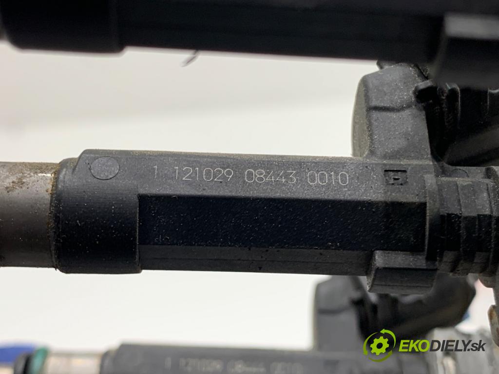 NISSAN QASHQAI J10 SUV 2013 86 kW 1.6 1598 lišta vstřikovací  (Vstřikovací lišta)