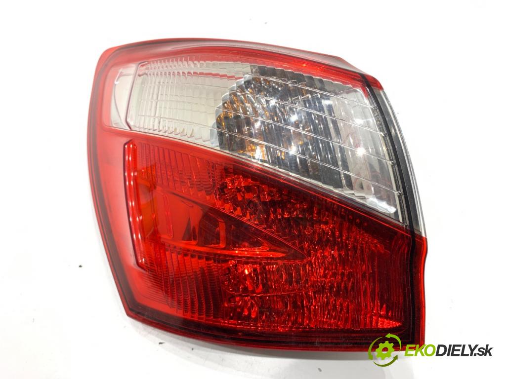 NISSAN QASHQAI J10 SUV 2013 86 kW 1.6 1598 světlo levý zadní část