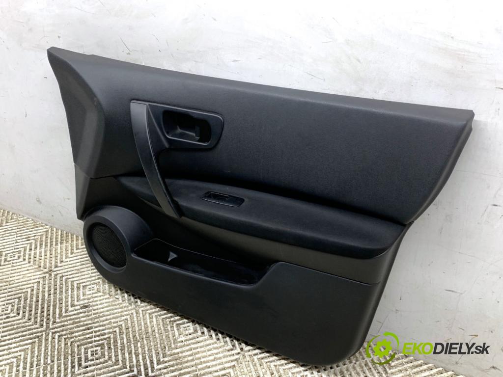 NISSAN QASHQAI J10 SUV 2013 86 kW 1.6 1598 ča dveře pravý přední část