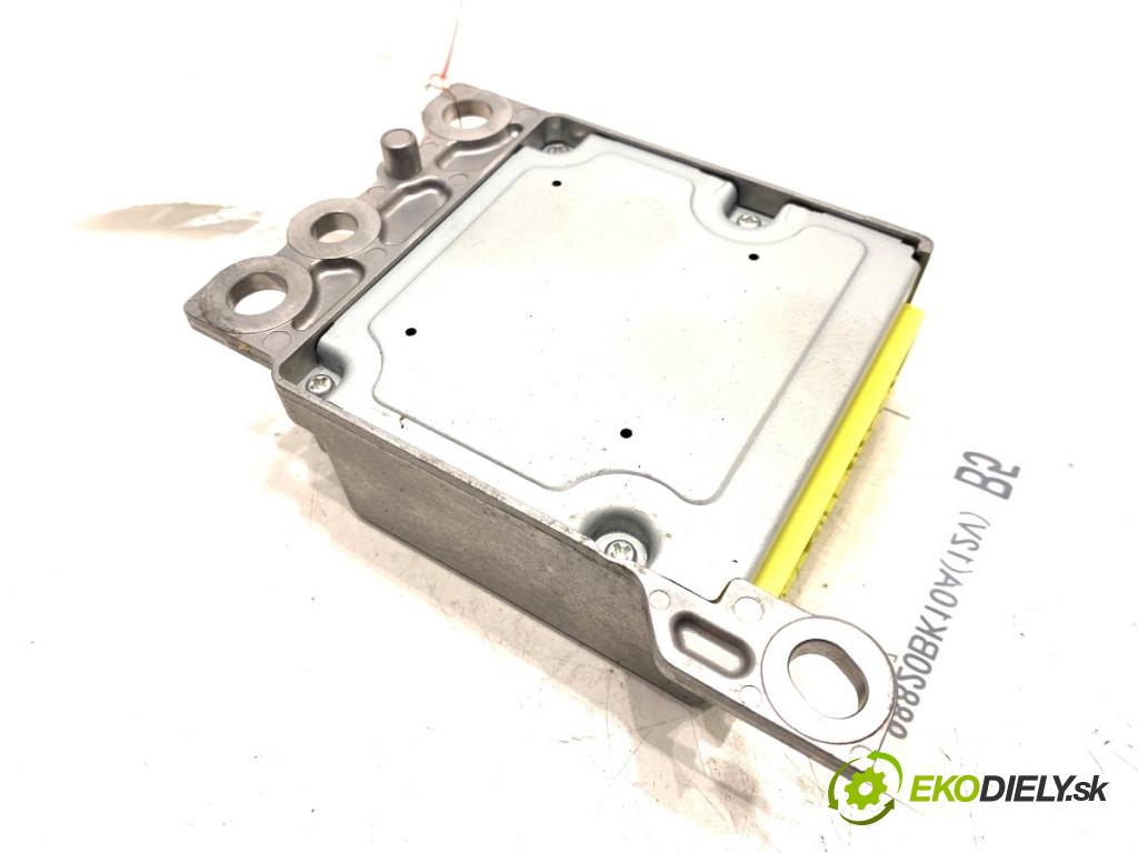 NISSAN QASHQAI J10 SUV 2013 86 kW 1.6 1598 senzor airbag 98820BK10A (Snímač)