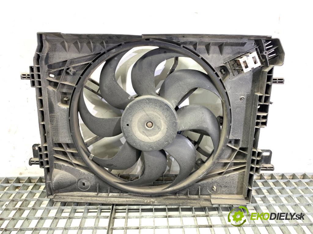 RENAULT CLIO IV liftback 2017 54 kW 1.2 16V 1149 ventilátor chladiče 214818009R (Ventilátor)