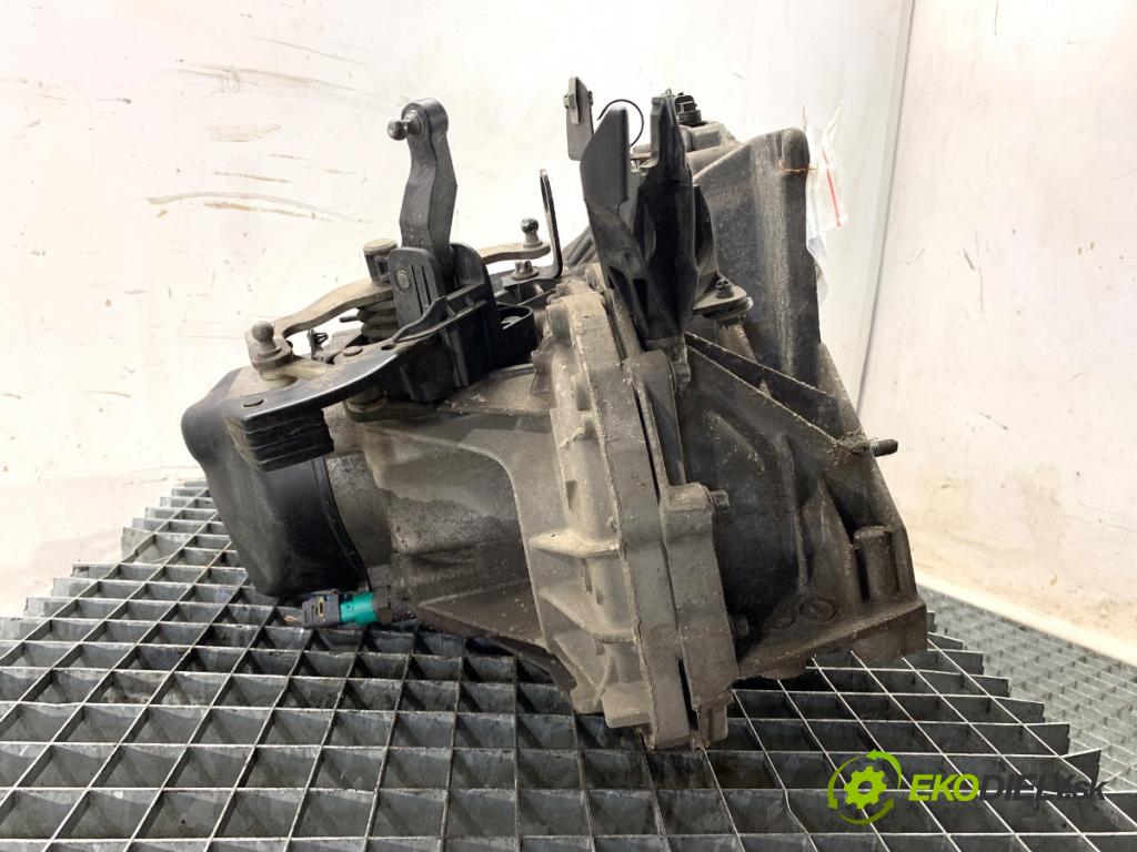 RENAULT CLIO IV liftback 2017 54 kW 1.2 16V 1149 Prevodovka JH3905 (Prevodovka)