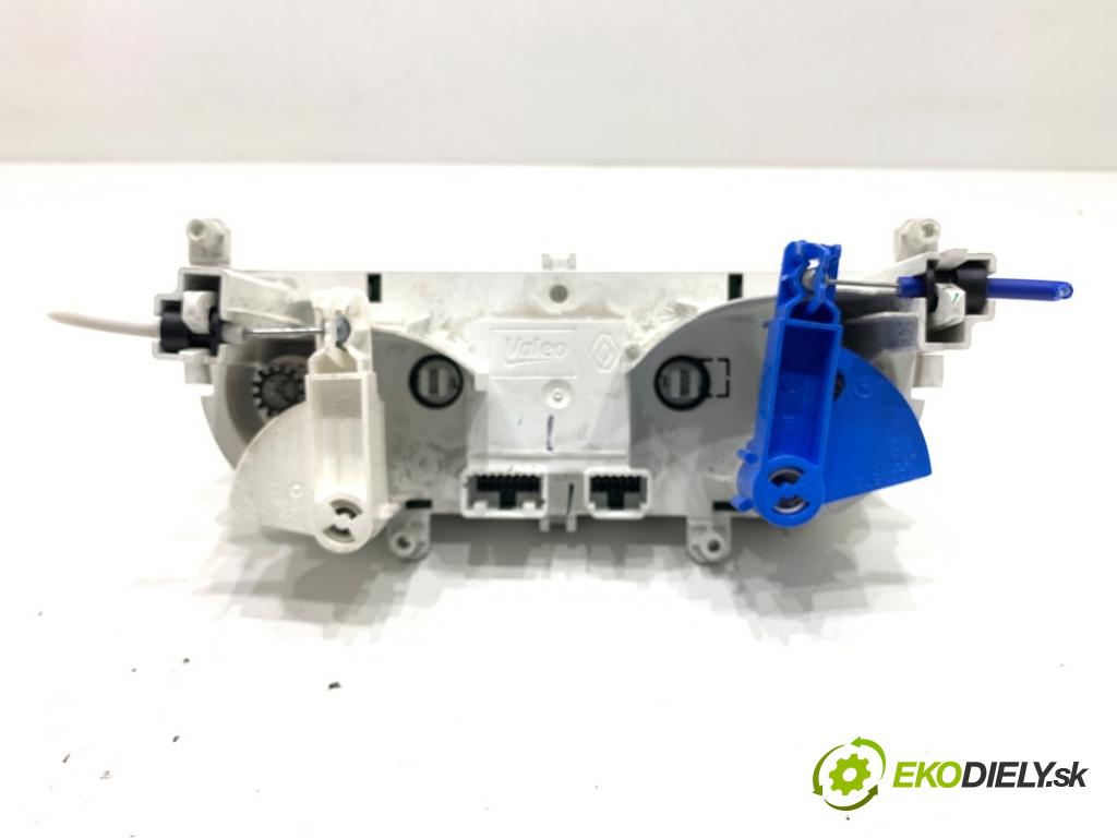 RENAULT CLIO IV liftback 2017 54 kW 1.2 16V 1149 Panel ovládania kúrenia 272709830R (Prepínacie páčky pod volantom)