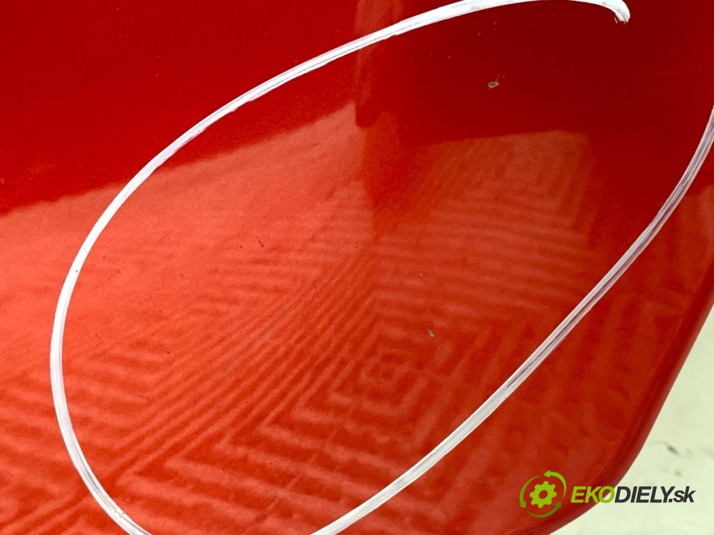 RENAULT CLIO IV liftback 2017 54 kW 1.2 16V 1149 kapota  (Kapota)