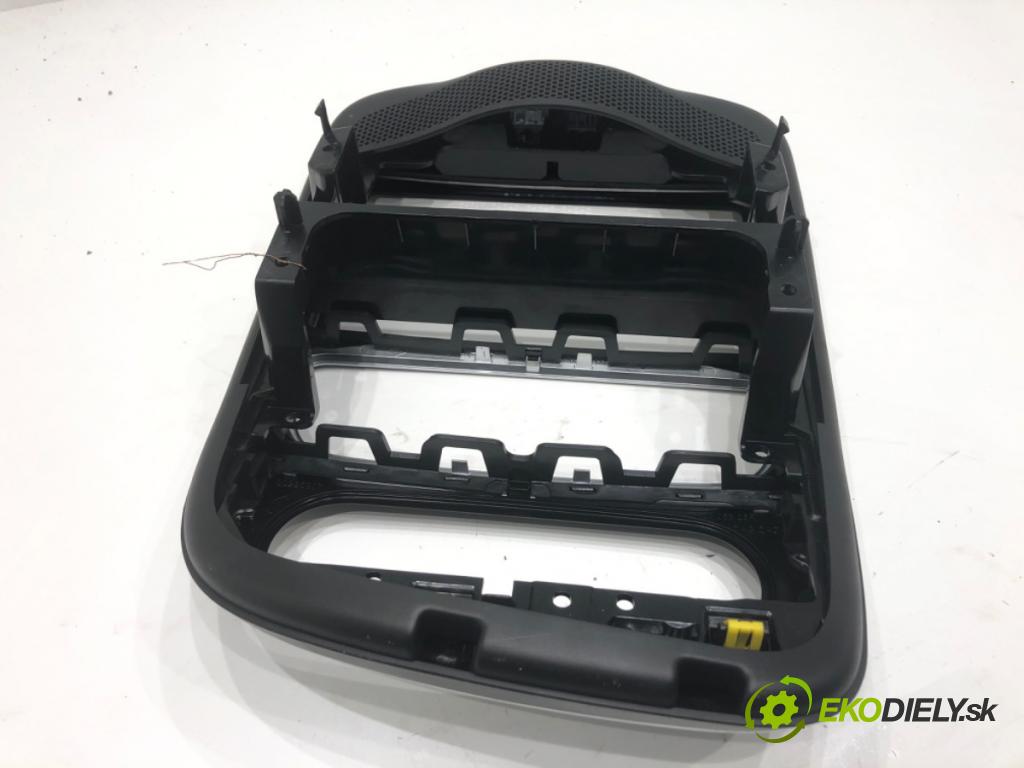 RENAULT CLIO IV liftback 2017 54 kW 1.2 16V 1149 rámeček radia 681043537R