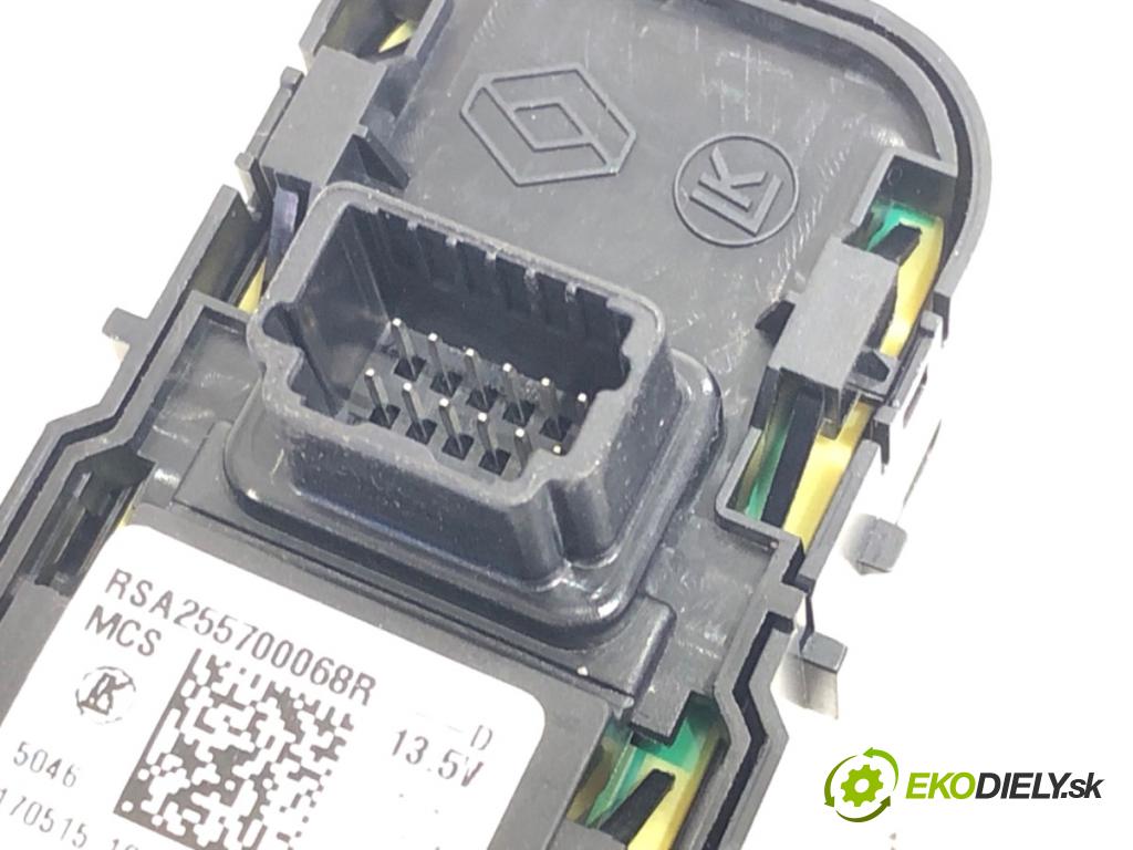 RENAULT CLIO IV liftback 2017 54 kW 1.2 16V 1149 Prepínač nastavenia spätných zrkadiel 255700068R (Prepínacie páčky pod volantom)