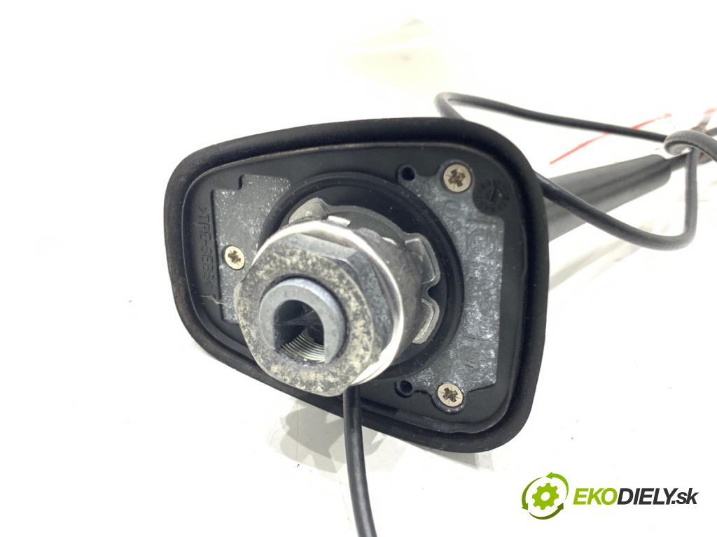 RENAULT CLIO IV liftback 2017 54 kW 1.2 16V 1149 ANTENA