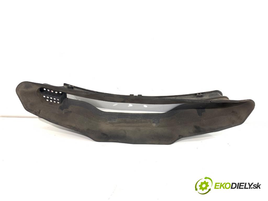 RENAULT CLIO IV liftback 2017 54 kW 1.2 16V 1149 volant vzduchu 214762132R