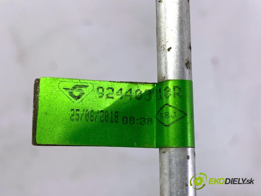 RENAULT CLIO IV liftback 2017 54 kW 1.2 16V 1149 rúrka klimatizácie 924403910R (Rúrka klimatizácie)