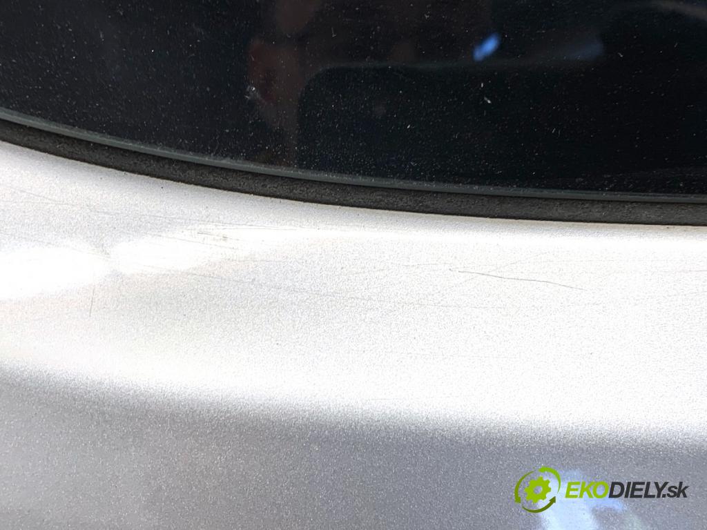 NISSAN QASHQAI J10 SUV 2013 86 kW 1.6 1598 kapota zadní část