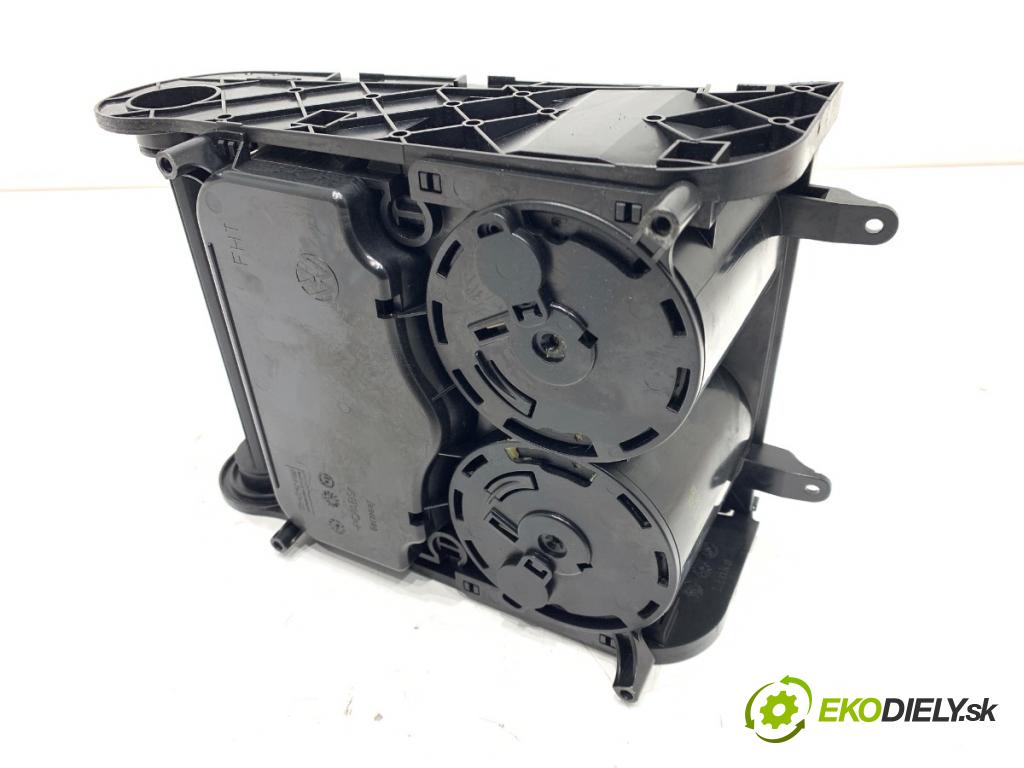 VW PASSAT B6 sedan 2007 77 kW 1.9 TDI 1896 Držiak na nápoje 3C0858329A (Držiak (úchyt) na nápoje)