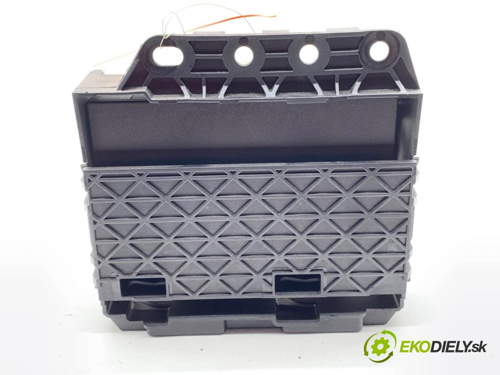 VW PASSAT B6 sedan 2007 77 kW 1.9 TDI 1896 Modul komfortu 3C0959433AB (Modul komfortu)