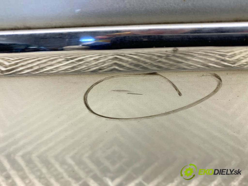 VW PASSAT B6 sedan 2007 77 kW 1.9 TDI 1896 dveře pravý zadní část LA7W