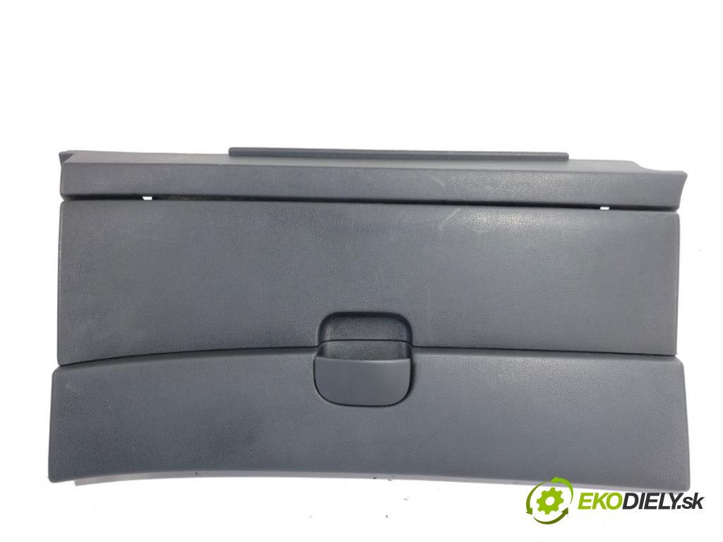 NISSAN QASHQAI J10 SUV 2013 86 kW 1.6 1598 Priehradka, kastlík spolujazdca  (Priehradka (kastlík))