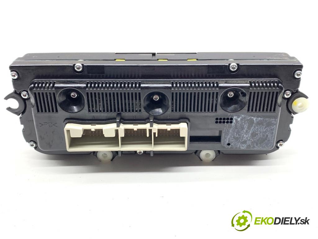 VW PASSAT B6 sedan 2007 77 kW 1.9 TDI 1896 Panel ovládania kúrenia 3C0907044CB (Prepínacie páčky pod volantom)