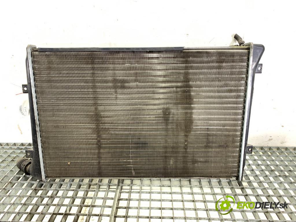 VW PASSAT B6 sedan 2007 77 kW 1.9 TDI 1896 chladič vody  (Vodní chladič)