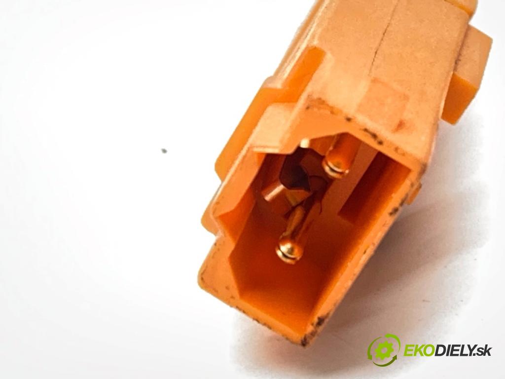 PEUGEOT 607 sedan 2003 98 kW 2.2 HDi 2179 kroužek slimák airbag  (Airbag)