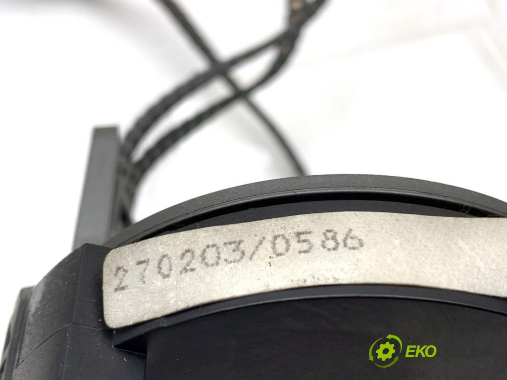 PEUGEOT 607 sedan 2003 98 kW 2.2 HDi 2179 kroužek slimák airbag  (Airbag)