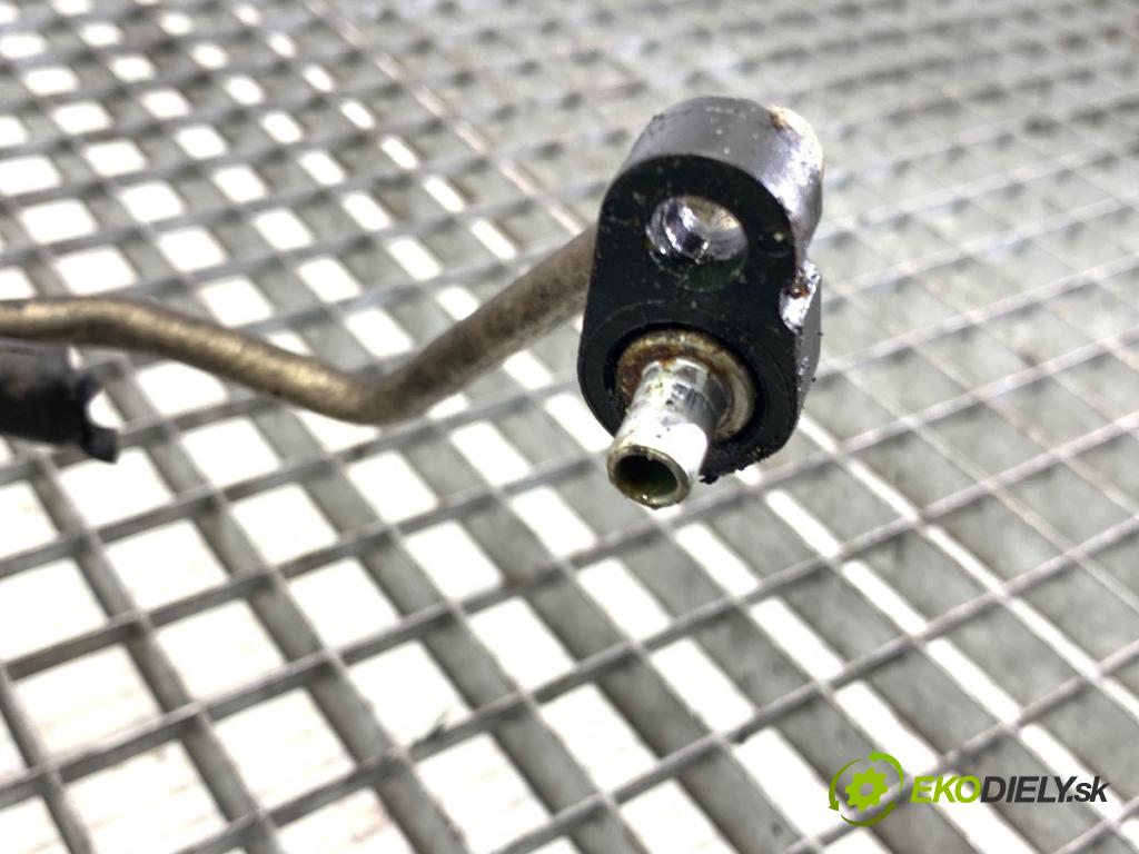 PEUGEOT 607 sedan 2003 98 kW 2.2 HDi 2179 rúrka klimatizácie  (Rúrka klimatizácie)